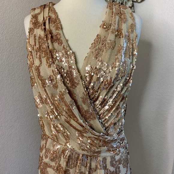 David Meister Gold Sequins Dress Size 6 - Picture 4 of 16